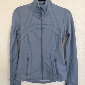 Lululemon DEFINE Jacket. Size 6.
